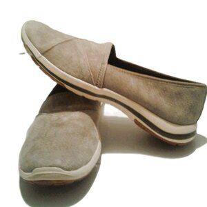 L.L. Bean-Women's shoes Back Cove Stretch Slip-Ons, Nubuck -Size 7.5 , NEW